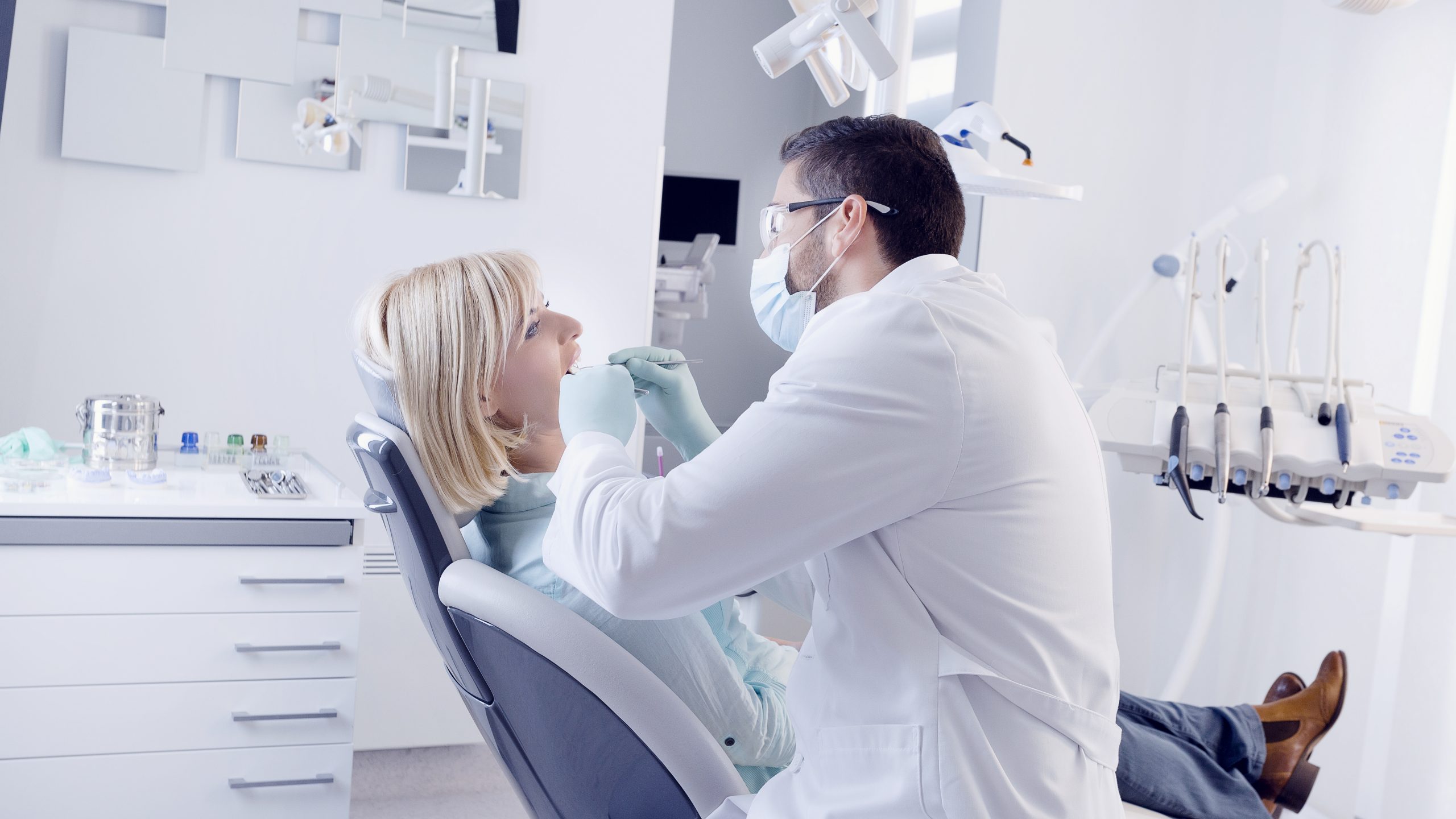 Dentist in East Rutherford, NJ